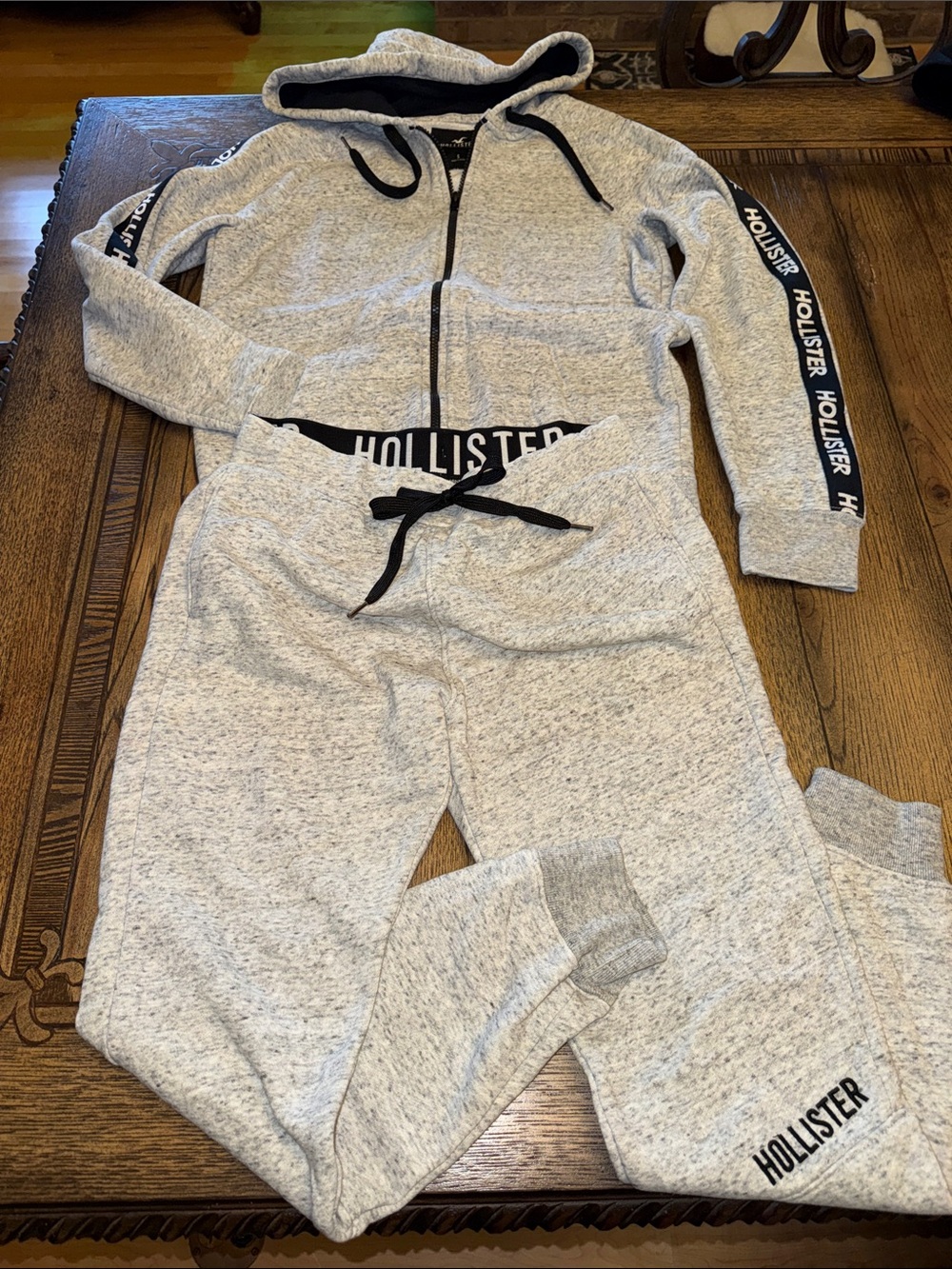 Hollister Light Heather Gray Zip Hoodie & Jogger Set
